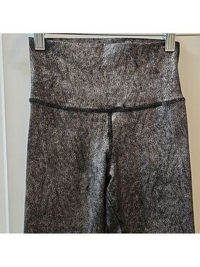 Alo full length metallic leggings